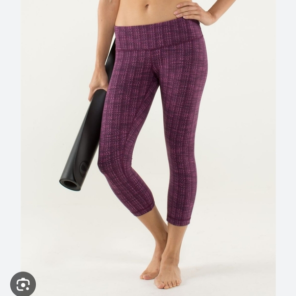 Lululemon Leggings size 10 - Picture 8 of 8